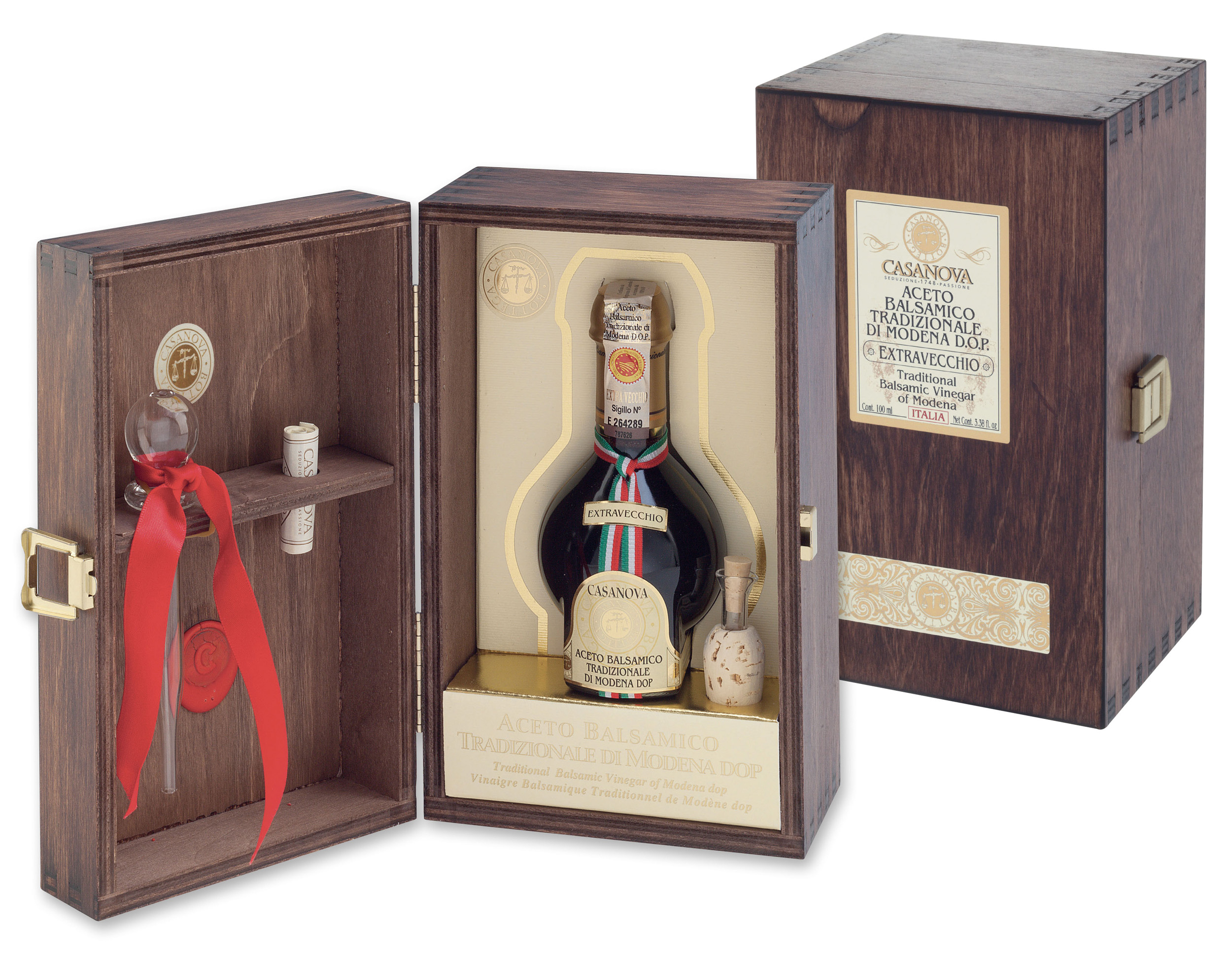 Traditional Balsamic Vinegar of Modena PDO Extravecchio (Aged Min. 25 Years) 100 ml Casanova, bottle with wooden gift box.