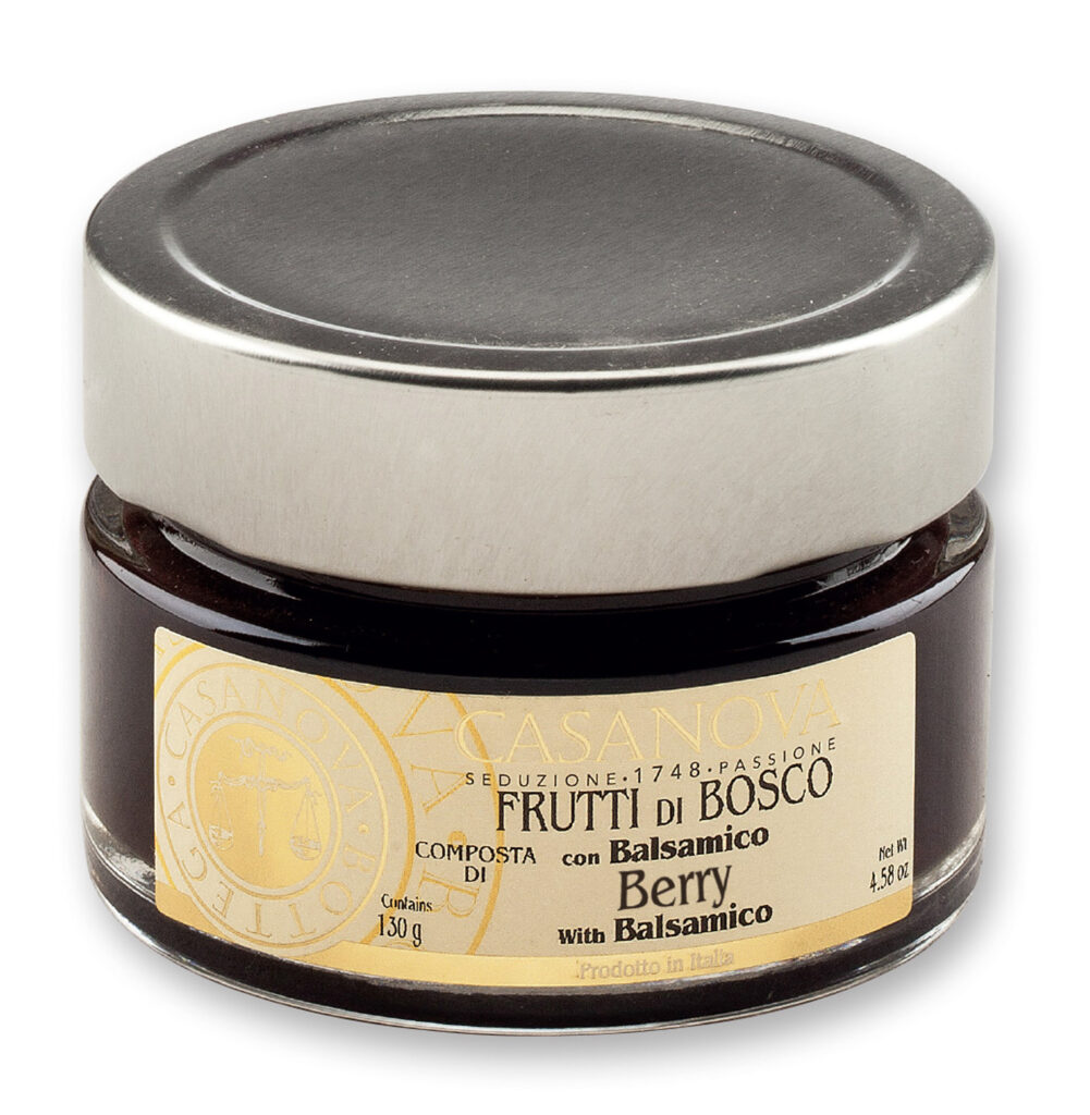 Red Berries Compote with Balsamic 130 g Casanova, glass jar.