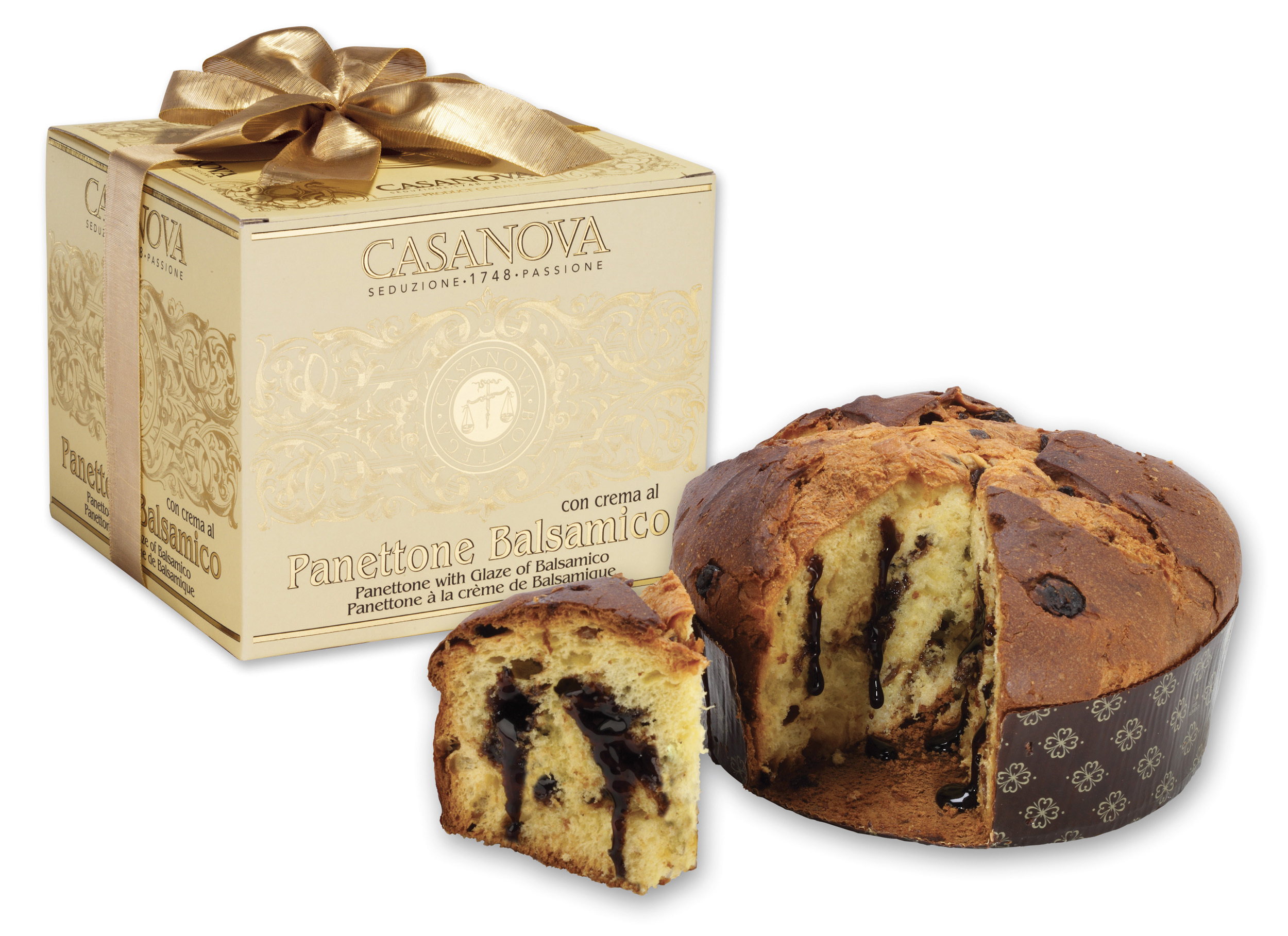 Panettone with Balsamic Glaze 750 g Casanova, sliced panettone with gift box.